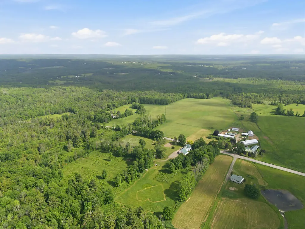327 Ripley Road Dexter ME 04930