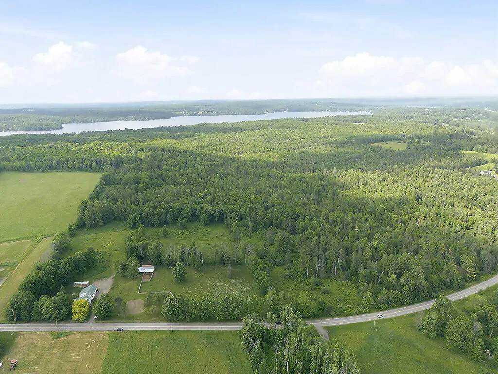 327 Ripley Road Dexter ME 04930