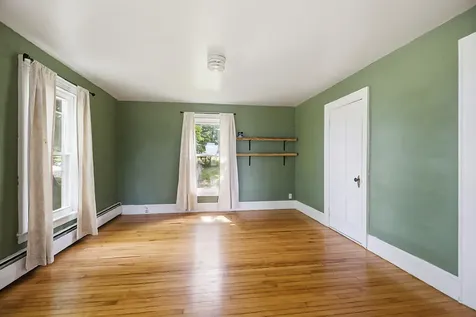 327 Ripley Road Dexter ME 04930