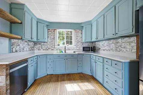 327 Ripley Road Dexter ME 04930