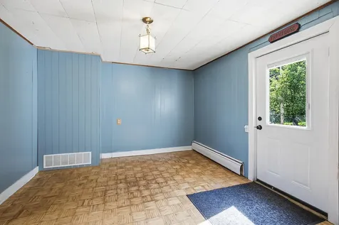327 Ripley Road Dexter ME 04930