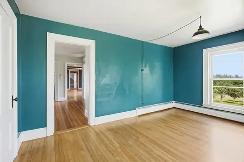 327 Ripley Road Dexter ME 04930