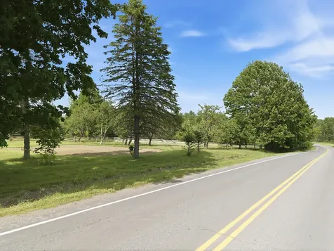 327 Ripley Road Dexter ME 04930