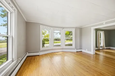 327 Ripley Road Dexter ME 04930