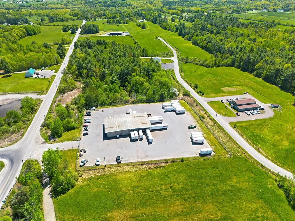 122 Lyons Road Sidney ME 04330