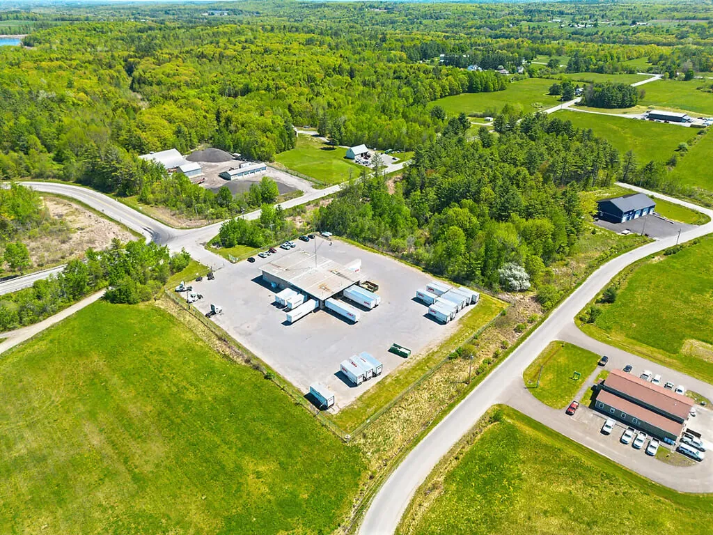 122 Lyons Road Sidney ME 04330