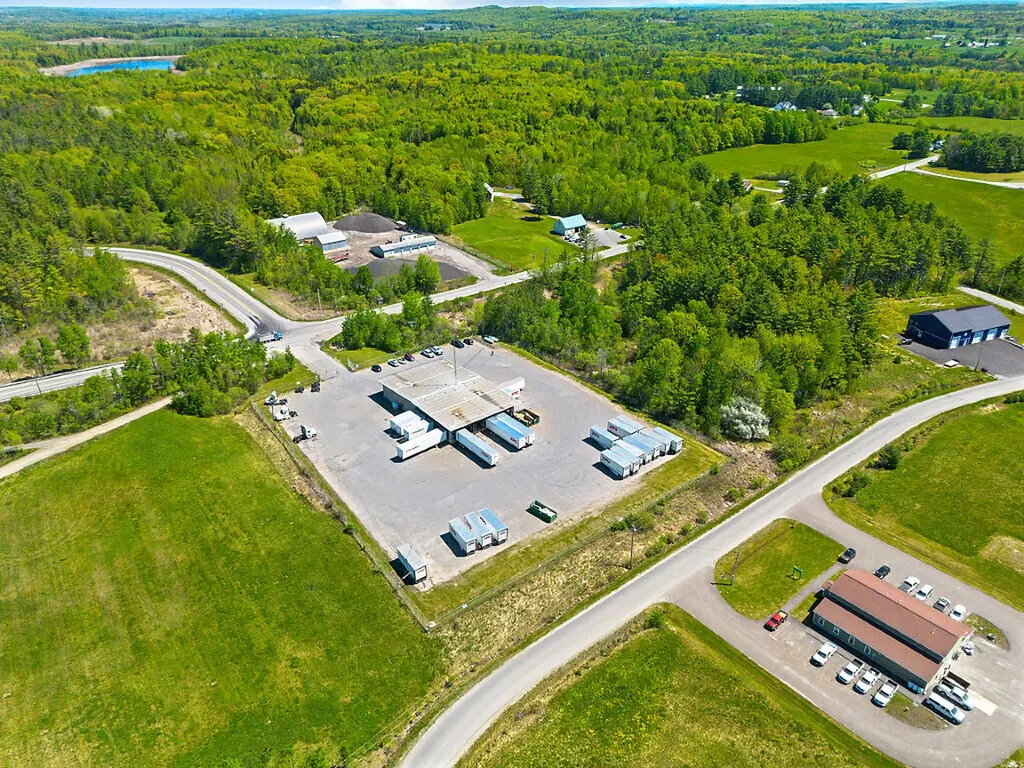 122 Lyons Road Sidney ME 04330