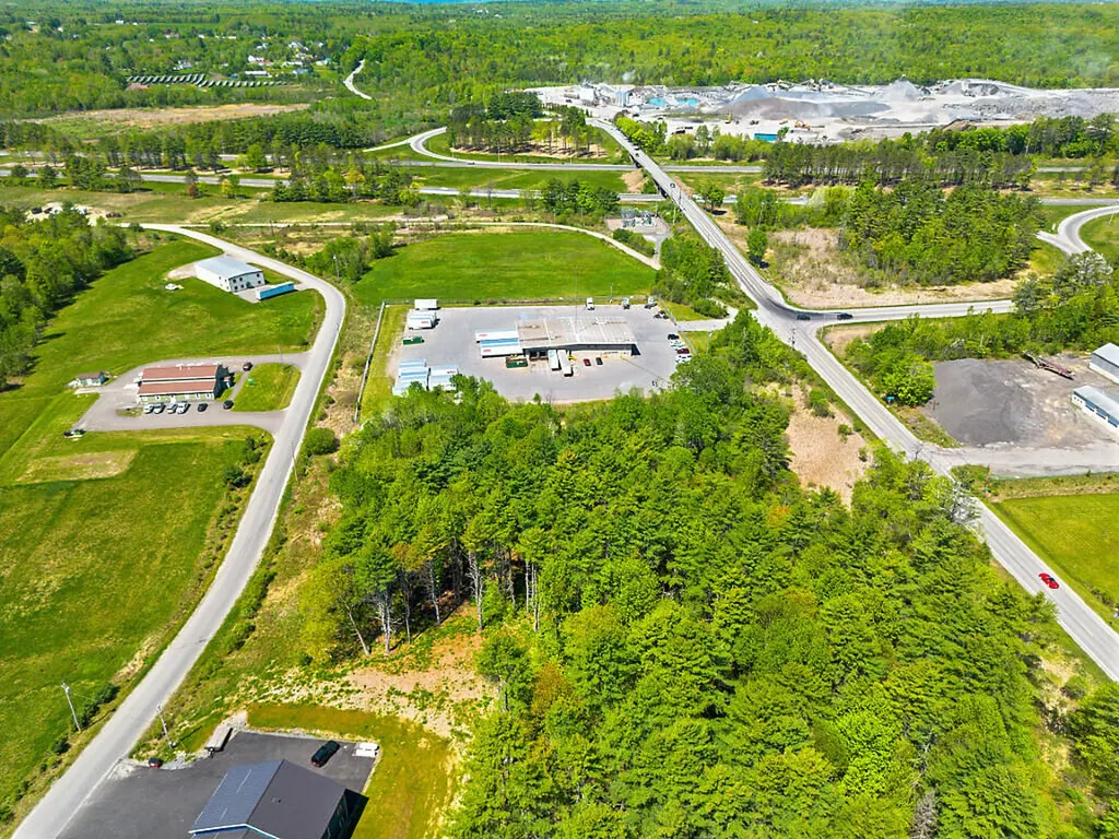 122 Lyons Road Sidney ME 04330