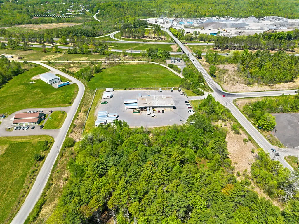 122 Lyons Road Sidney ME 04330