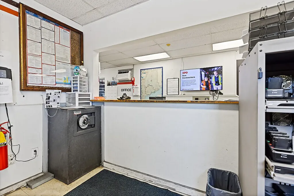 122 Lyons Road Sidney ME 04330