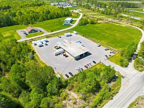 122 Lyons Road Sidney ME 04330