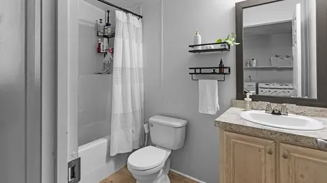 20 Mountain View Circle Bowdoin ME 04287