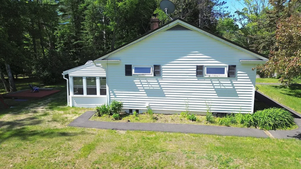 247 Perham Street Farmington ME 04938