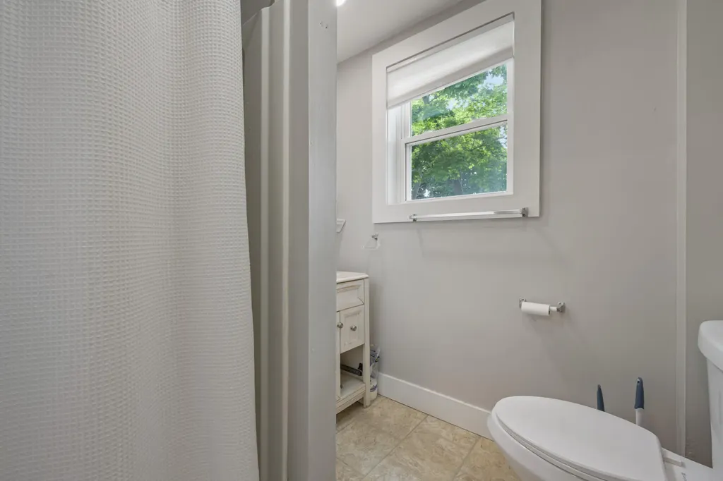 34-36 Pleasant Street Rockland ME 04841