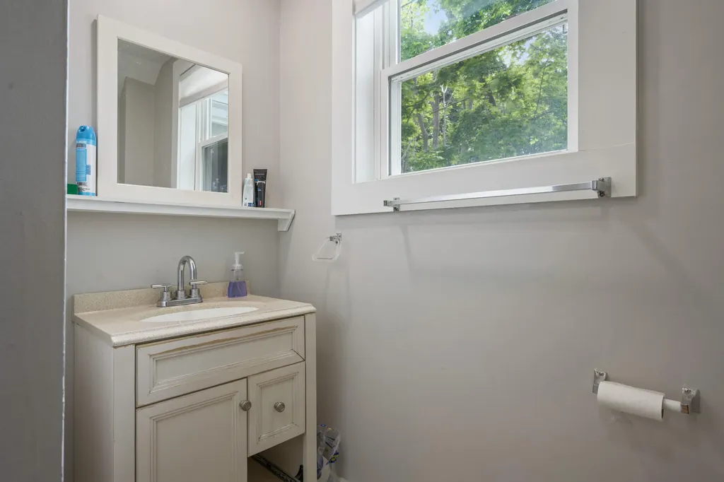 34-36 Pleasant Street Rockland ME 04841