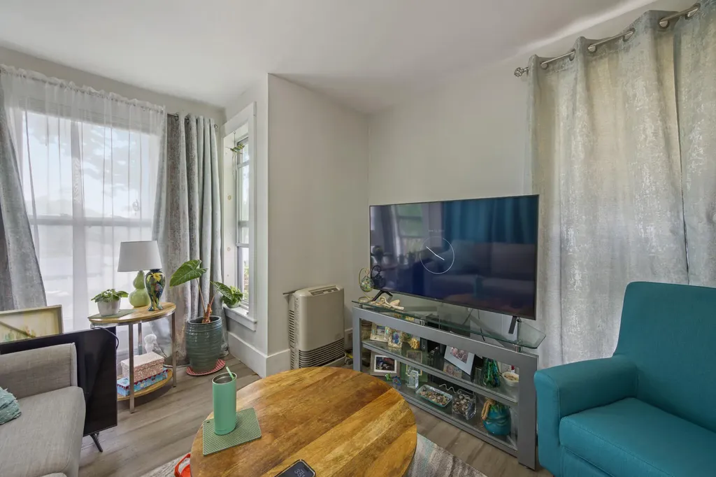 34-36 Pleasant Street Rockland ME 04841