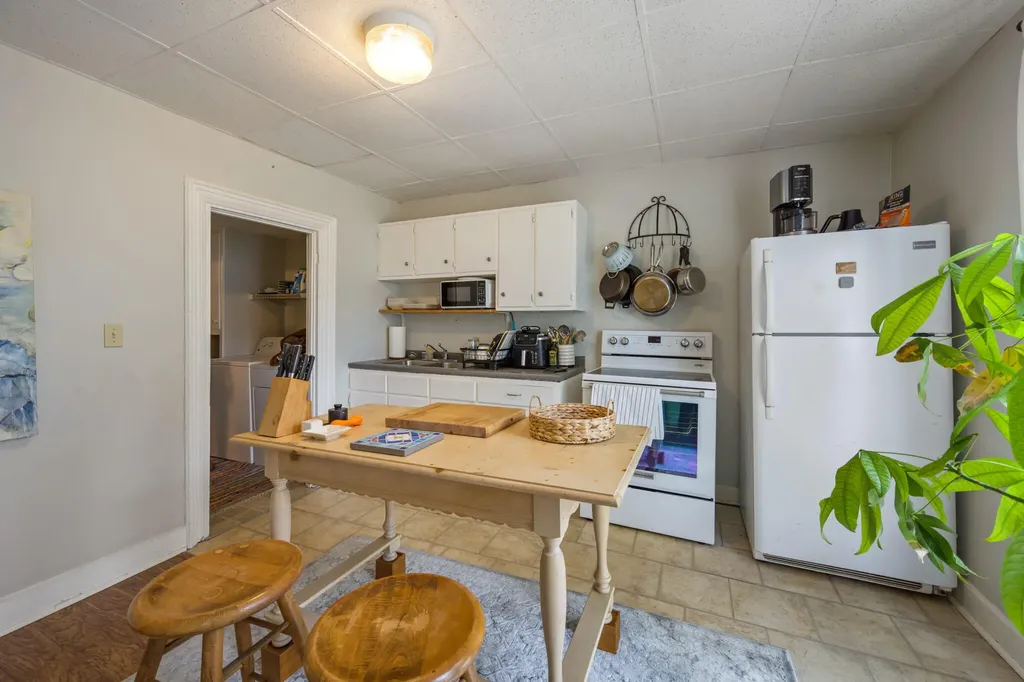 34-36 Pleasant Street Rockland ME 04841