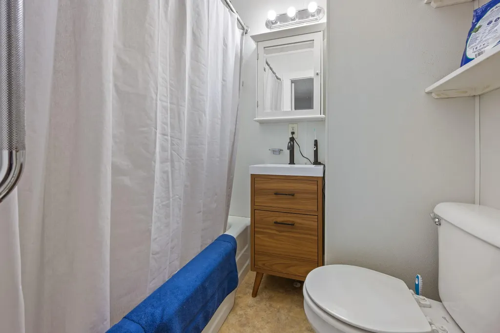 34-36 Pleasant Street Rockland ME 04841