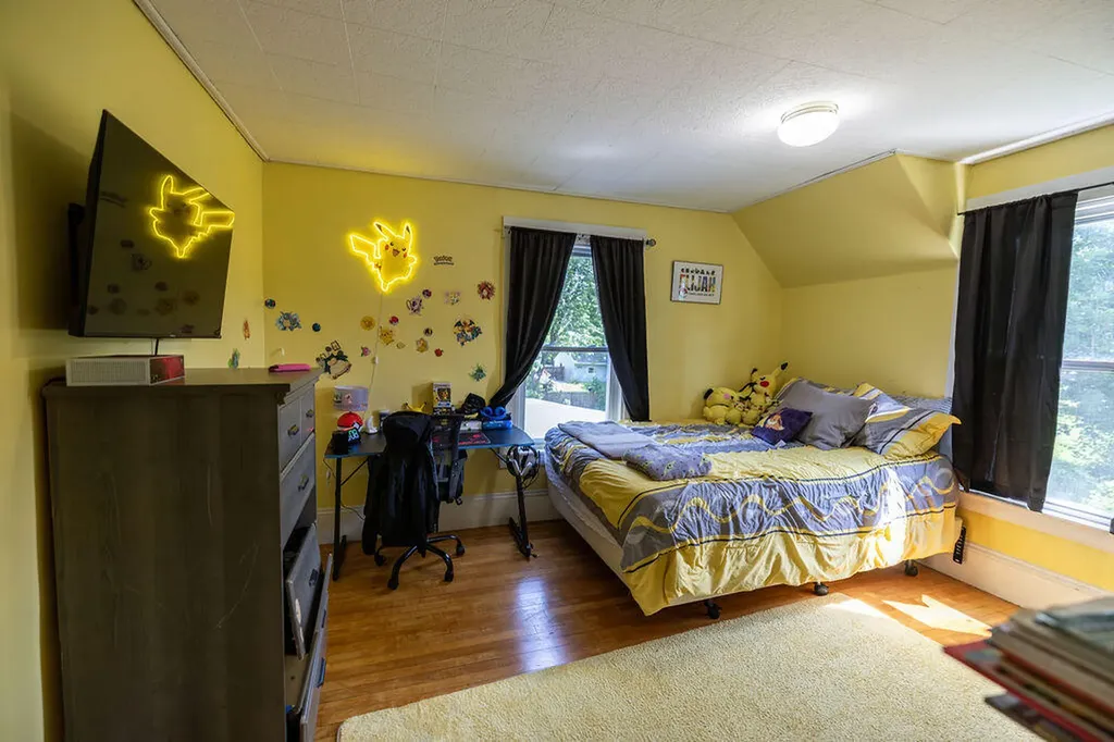 16 Park Street Madison ME 04950