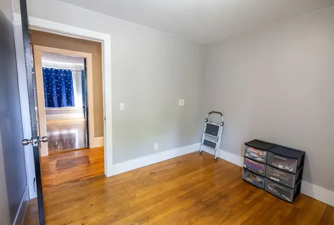16 Park Street Madison ME 04950
