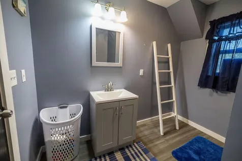 16 Park Street Madison ME 04950