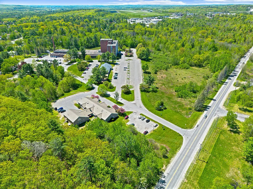 24 Chase Avenue Waterville ME 04901