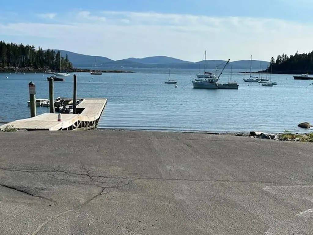 444 E Side Road Sorrento ME 04677