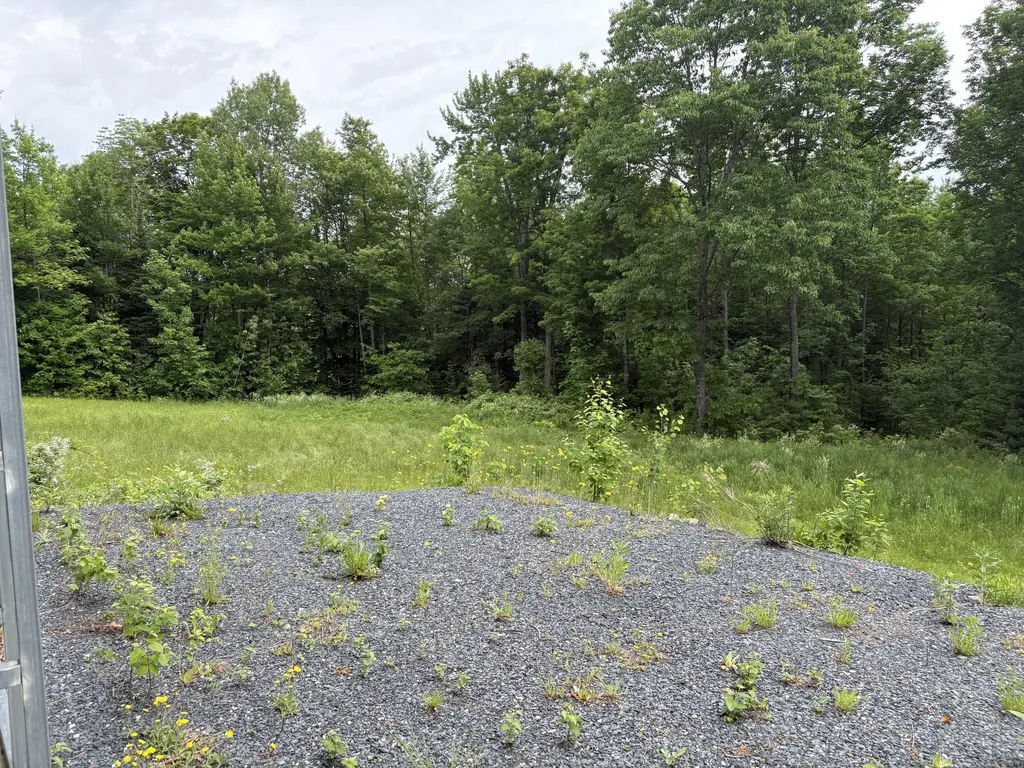 22 Monument Road Abbot ME 04406
