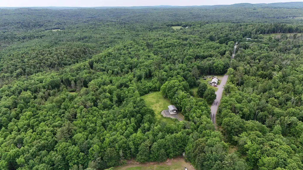 22 Monument Road Abbot ME 04406