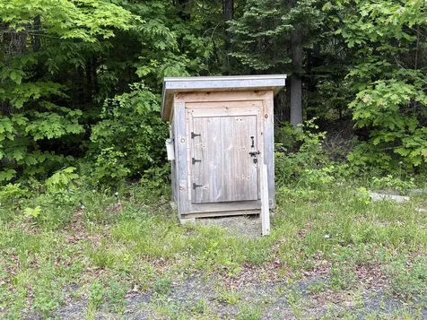 22 Monument Road Abbot ME 04406