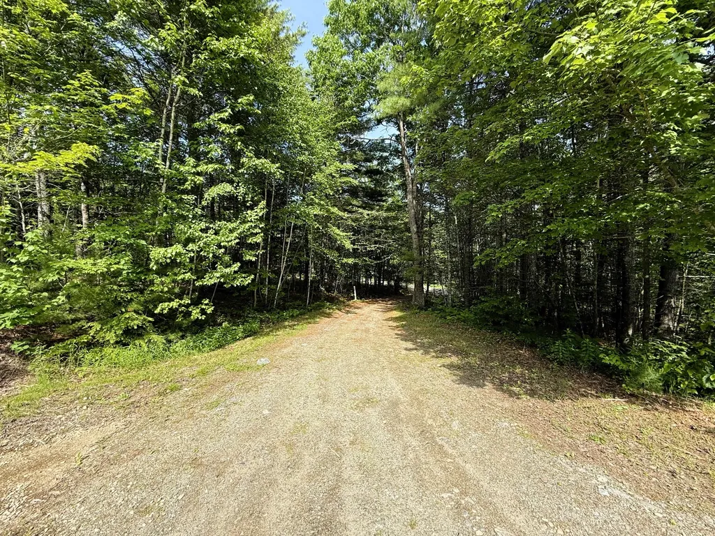 353 Controversy Lane Waldoboro ME 04572