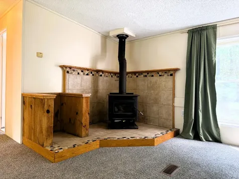 353 Controversy Lane Waldoboro ME 04572