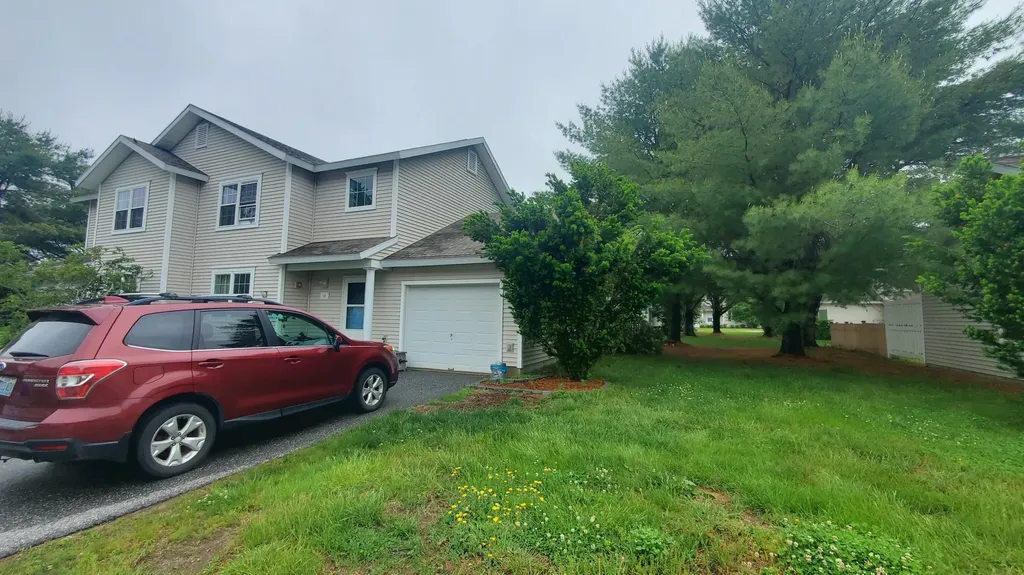 13 Guadalcanal Drive Brunswick ME 04011