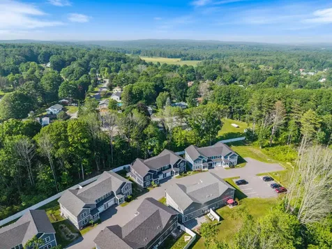 28 Fawn Woods Way Westbrook ME 04092