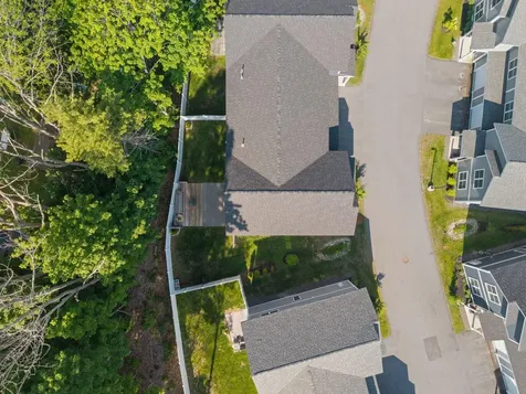 28 Fawn Woods Way Westbrook ME 04092
