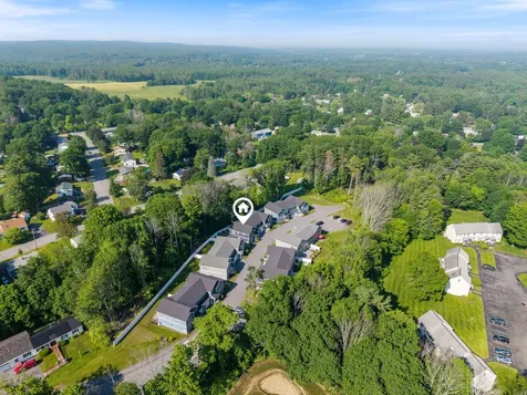 28 Fawn Woods Way Westbrook ME 04092