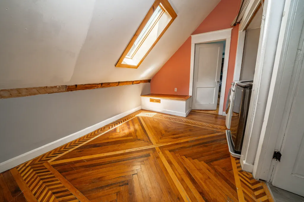26 Kaler Street Winterport ME 04496