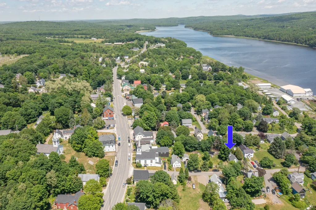 26 Kaler Street Winterport ME 04496
