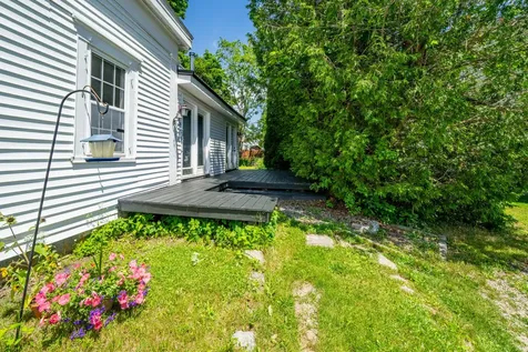 26 Kaler Street Winterport ME 04496