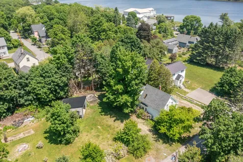 26 Kaler Street Winterport ME 04496