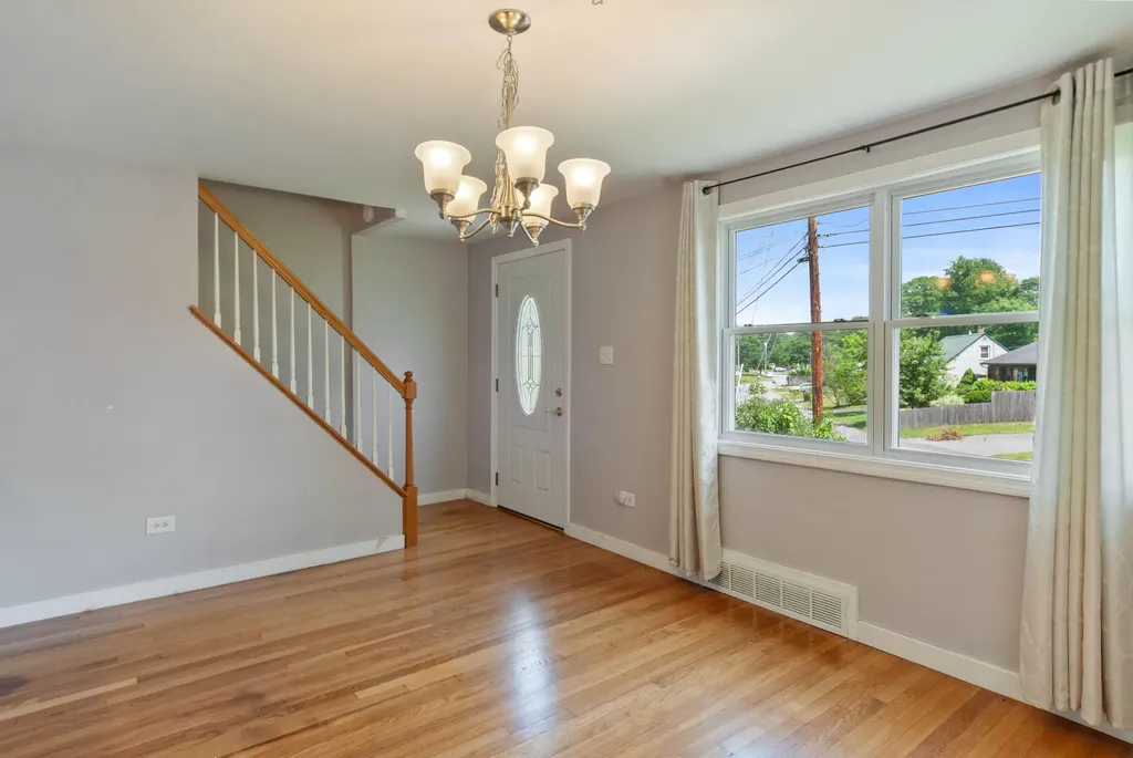86 Merrymeeting Road Brunswick ME 04011