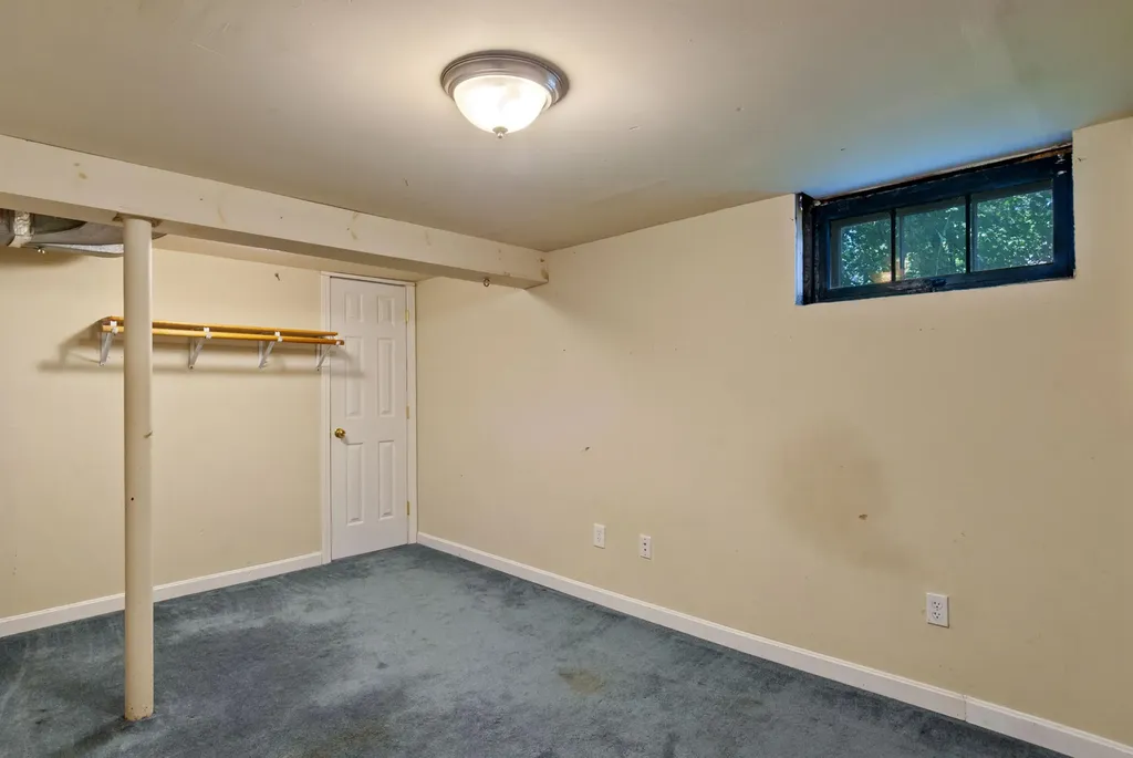 86 Merrymeeting Road Brunswick ME 04011