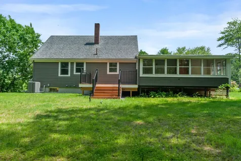 86 Merrymeeting Road Brunswick ME 04011