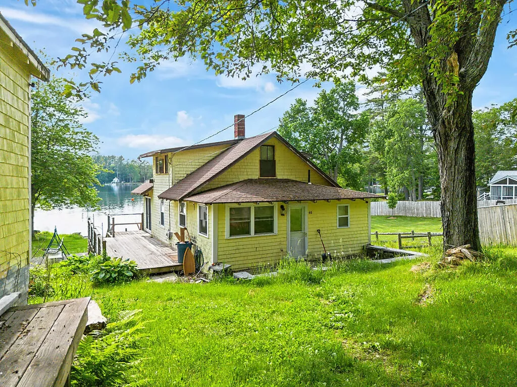 40 Albee Road Augusta ME 04330