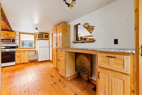 40 Albee Road Augusta ME 04330