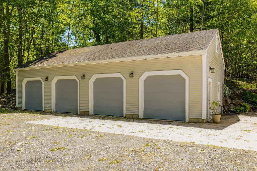 1 Fieldstone Estates Road York ME 03909