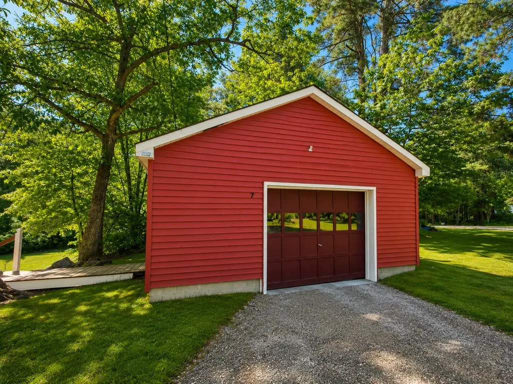 7 Silas Brown Road Waterboro ME 04061