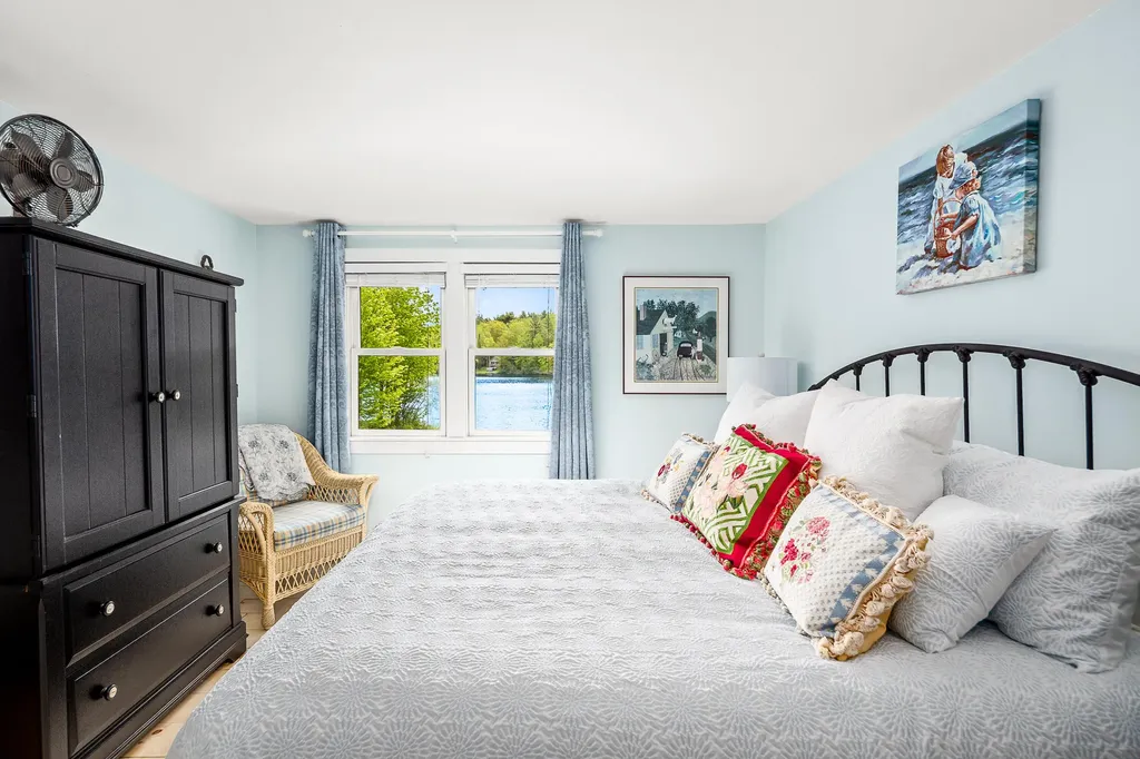 68 Poland Road Lincolnville ME 04849
