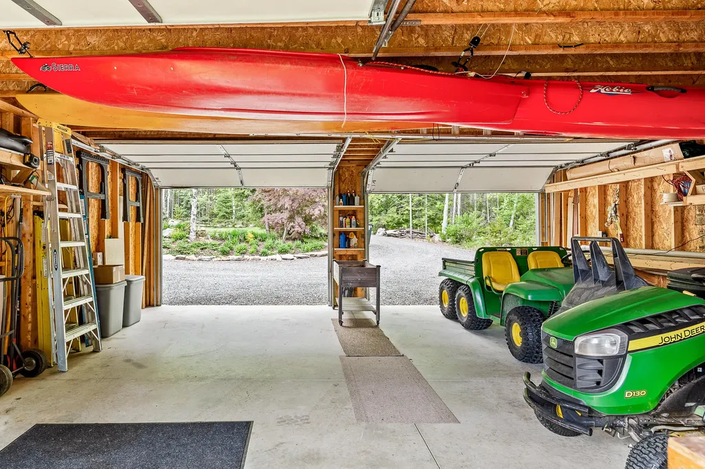 68 Poland Road Lincolnville ME 04849