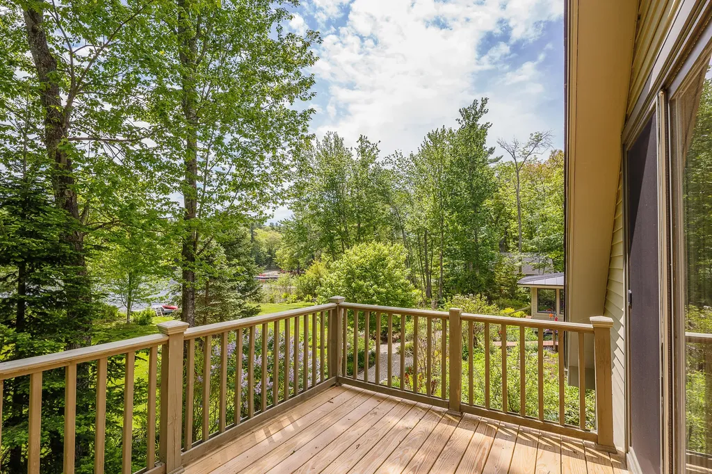 68 Poland Road Lincolnville ME 04849